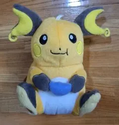 ポケモン　ライチュウ ぬいぐるみ
