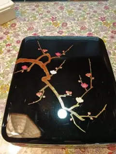 重箱 三段 箱付き 漆器 花柄 HANAE MORI 新品 重箱 三段 箱入り 漆器 花柄 HANAE MORI 新品 - メルカリ