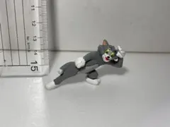 トム ダンスポーズフィギュア 約大きさ5センチ