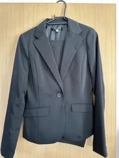 レディースパンツスーツ　9号