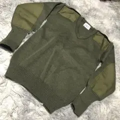ミリタリーセーターオリーブショルダー•エルボーパッチ付き美品