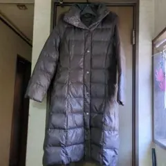 フード付きブラウンロングダウンジャケット　13