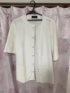 インヘリットのカーディガン