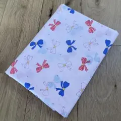 レトロリボン柄生地