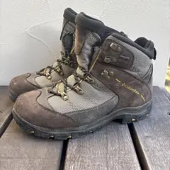 Item thumbnail for item 89a32944-7ae6-4232-bd47-ce1848e9474e