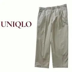 タック チノパン