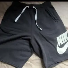 NIKE ハーフパンツのサムネイル