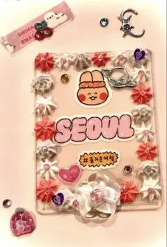 ホイップデコ￼ ￼トレカケース　サーモンピンク&ホワイトのウルウル花￼畑