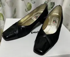 【値下げ中】　即日発送　匿名発送　ラウラジャコーネ　黒　ブラック　24.5cm