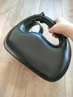 新品　コムサイズム　ハンドバック　定価12000円　ブラック