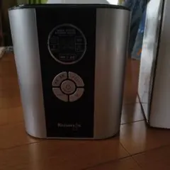 Item thumbnail for item e60fbfa4-ddf1-44b6-9e9b-da731264aee4