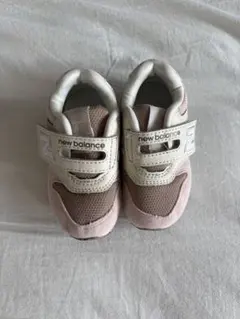 New Balance ベビーシューズ ピンク