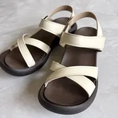 Regetta Canoe リゲッタカヌー クロスベルト サンダル Sのサムネイル