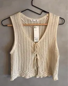 GU スカシアミニットジレ M ナチュラル　試着のみ