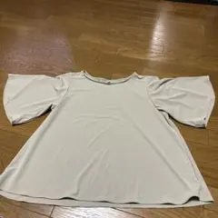 ユニクロ 半袖 カットソー フリル袖 ドレープ 新品未使用 XL
