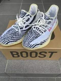 Yeezy Boost 350 V2 ホワイト/ブラック/レッド