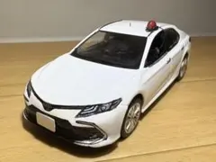1/30 カムリ 70系後期 機動捜査隊 覆面パトカー カラーサンプルミニカー