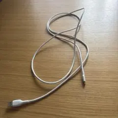 Lightningケーブル USB-A to Lightning ホワイト