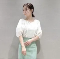 LILY BROWN コルセットディテールトップス
