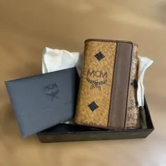 GWお値下げ！ MCM レザーキーケース キーリング付き　箱付きのサムネイル
