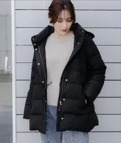 黒 ダウンジャケット
