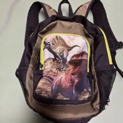 恐竜デザイン リュック　幼児サイズ