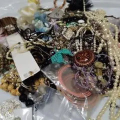 アクセサリー その他 まとめ売り ジャンク イミテーション - メルカリ