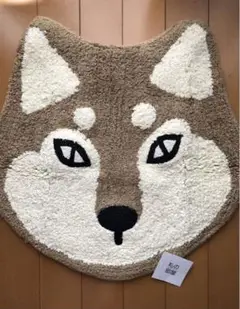 私の部屋　マット　ハスキー犬