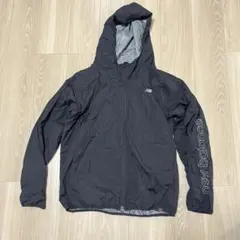 new balance フード付きウィンドブレーカー ブラック