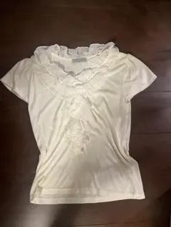 フリフリブラウス