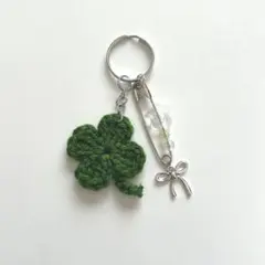 クローバー チャーム