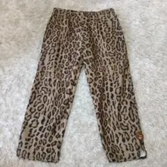 ようこ様専用　伊太利屋 レオパード　カジュアルパンツ レギンスパンツ スパッツのサムネイル
