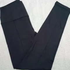 新品未使用SUKALAレギンスパンツサイズｍブラック普段着