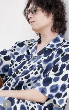 完売! CAMBIO ビックシルエット総柄プリントオープンカラーシャツ カンビオのサムネイル