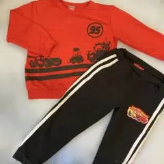 ⭐︎最終処分⭐︎ ベビードール　カーズ　トレーナーとパンツ　２点セット　110