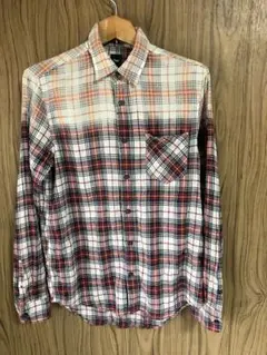 GAP ギャップ　シワ加エチェック赤黒白グラデーションフランシャツ　長袖　XS