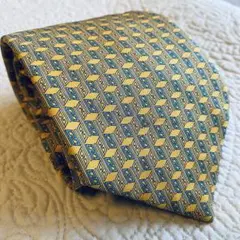 ネクタイ フェンディ