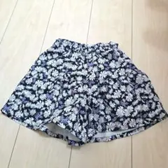 エニィファム　花柄 キュロット 110サイズ