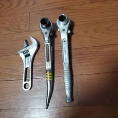 Item thumbnail for item a2d1c4bc-922c-4c58-95bc-6d1cf39be84c