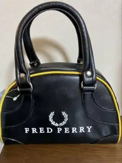 新品タグ付き　FRED PERRY ハンドバッグ 黒/黄色