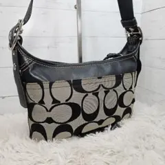 1079 COACH コーチ シグネチャー ショルダーバッグ ワンショルダー 