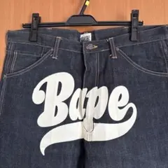 Bape ロゴプリント ダークデニムパンツのサムネイル