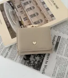 Item thumbnail for item 7a7c3ad1-93ad-440e-8229-a97de156df9a