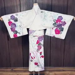 大逆転裁判　御琴羽寿沙都　薄紫花柄着物　女性袴　浴衣セット 大逆転裁判 御琴羽寿沙都 薄紫花柄着物 女性袴 浴衣セット - メルカリ