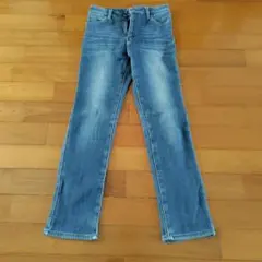 デニム ストレート ウエスト64センチ