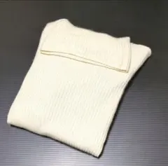 カルバンクライン　タートルネック　カシミヤアンゴラ混　Lのサムネイル