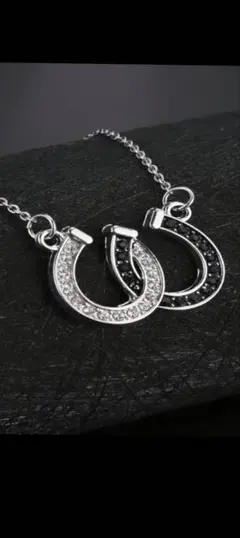 馬蹄型シルバーネックレスホースシューネックレス開運競馬新品未使用品