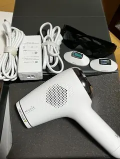 Amway SATINIQUE Balanceion Hair Dryer - メルカリ