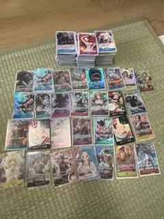 ワンピースカードゲーム まとめ売りのサムネイル
