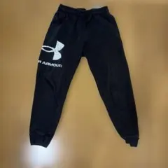 Under Armour 黒 スウェットパンツ